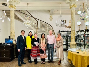 <strong>Read more about</strong><br />เอกอัครราชทูต ณ กรุงเวียนนา หารือความร่วมมือเพื่อผลักดันผลิตภัณฑ์งานฝีมือไทยสู่ตลาดยุโรป เอกอัครราชทูต ณ กรุงเวียนนา หารือความร่วมมือเพื่อผลักดันผลิตภัณฑ์งานฝีมือไทยสู่ตลาดยุโรป