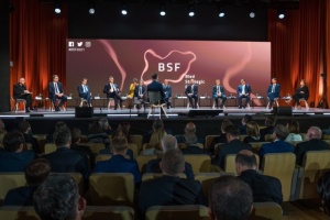 เมื่อวันที่ 1-2 ก.ย. 2564 น.ส. มรกต ศรีสวัสดิ์ เอกอัครราชทูตฯ เข้าร่วมการประชุม Bled Strategic Forum ครั้งที่ 16 ที่เมือง Bled สโลวีเนีย ภายใต้หัวข้อหลักเรื่อง “อนาคตของยุโรป”