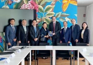 <strong>Read more about</strong><br />ไทยเป็นเจ้าภาพจัดกิจกรรมประชาสัมพันธ์ขยายความตระหนักรู้เกี่ยวกับอาเซียน และแสวงหาโอกาสความร่วมมือ ณ มหาวิทยาลัย Johannes Kepler University Linz ไทยเป็นเจ้าภาพจัดกิจกรรมประชาสัมพันธ์ขยายความตระหนักรู้เกี่ยวกับอาเซียน และแสวงหาโอกาสความร่วมมือ ณ มหาวิทยาลัย Johannes Kepler University Linz